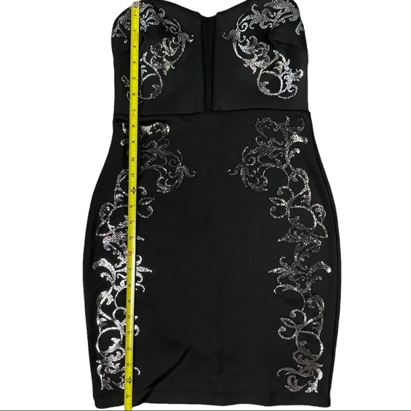 G by Guess NWT size small black strapless mini dress with silver swirl designs - Picture 9 of 11